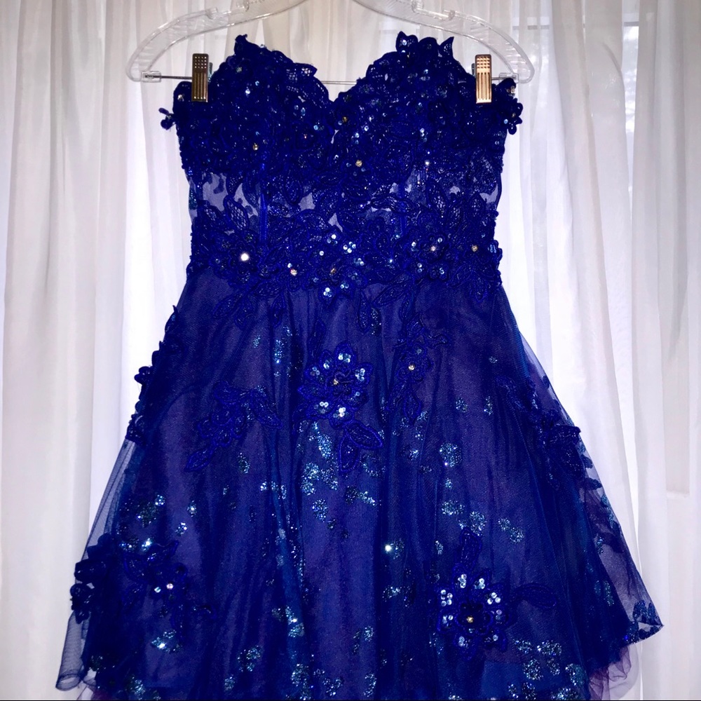 Royal blue short homecoming dress
